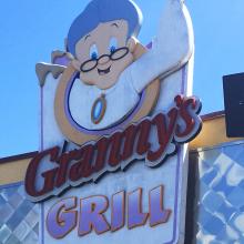 Sfot_grannys_220x220_0